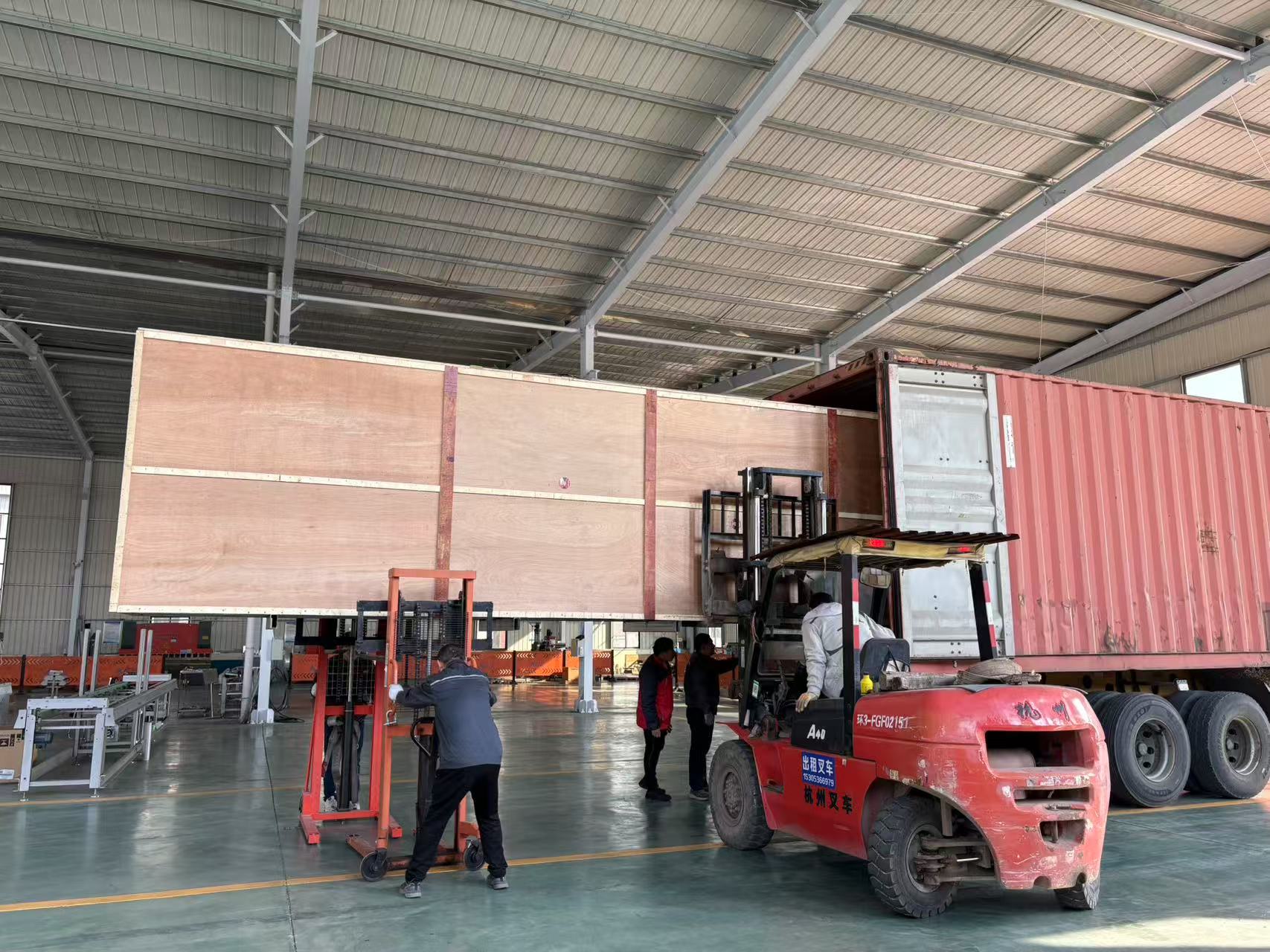 發(fā)貨現(xiàn)場(chǎng)